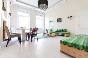 Jozsef63 Apartment